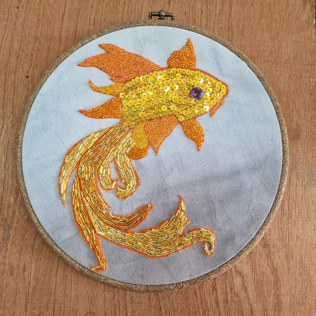 ✨ Glistening Fish with Ruth Holmes