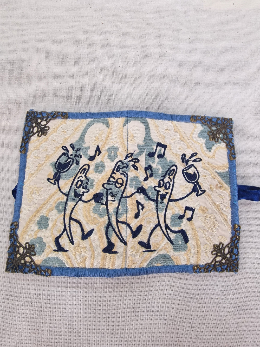 Dancing Haberdashery Needlebooks – Needles Included
