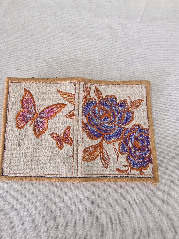 Roses & Butterflies Needlebooks – Needles Included
